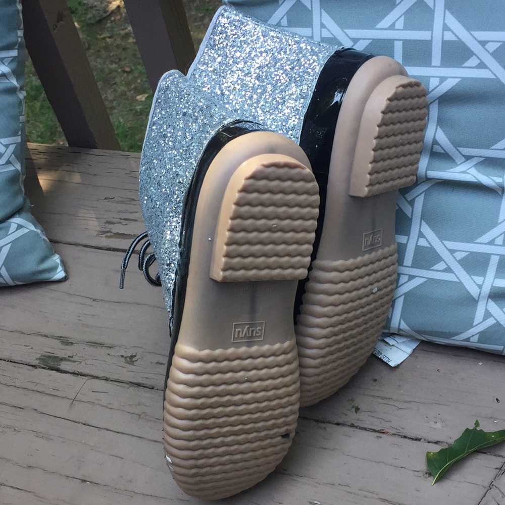 XSOLDX Glitter Duck Boots - Picture 10 of 12